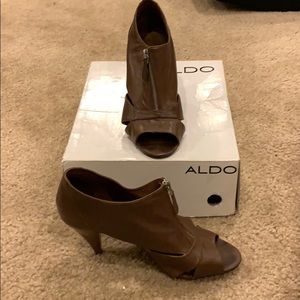 BNWoT Aldo Rousell Heels sz. 40
